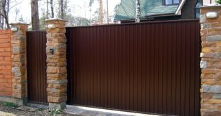 Купить откатные ворота консольные Усть-Кут, цена от 2767 руб.